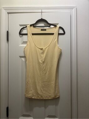 Sleeveless Scoop Neck Button Tank Top - lot -size L